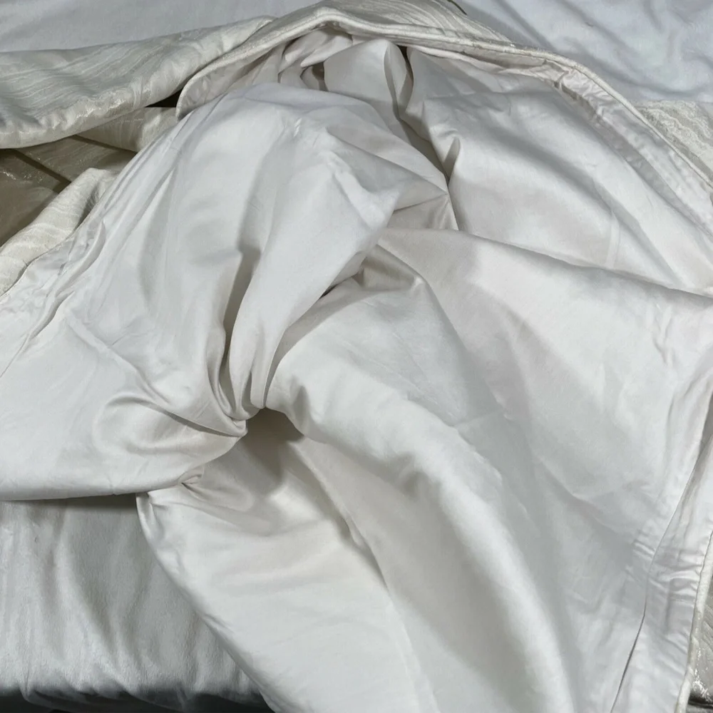 NIB Hotel Collection [ Full / Queen ]‎ Moonstone Duvet Cover Only